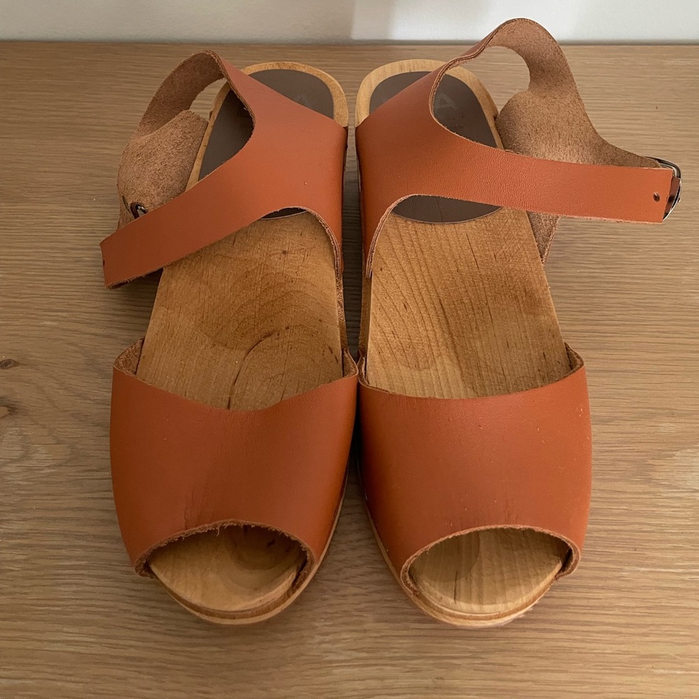 MIA Anja Clog - Size 6